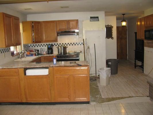 Kitchen Remodel Before 3