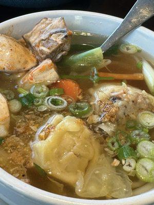 Thai Wonton soup