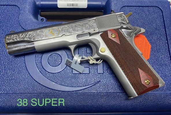 SPECIAL EDITION COLT 1911- 38 SUPER