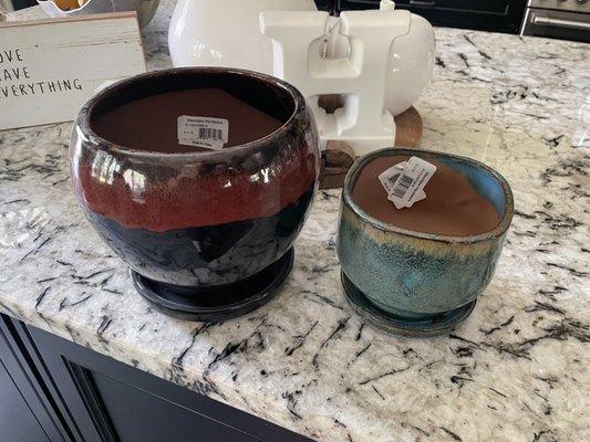 Same priced pots?????