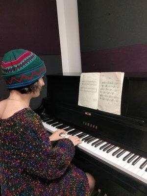 Ekle piano lessons