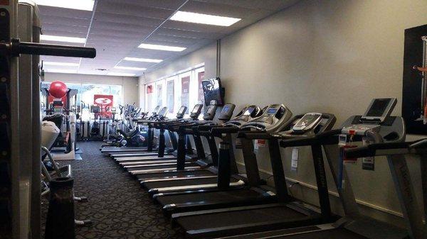 Award-winning treadmills from Matrix Fitness, Landice Fitness, Horizon Fitness, and more.