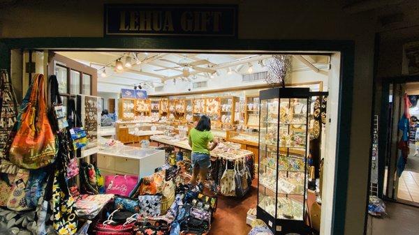 Lehua Gifts