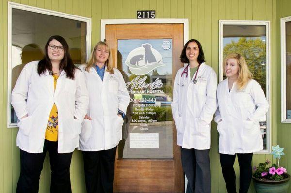 Drs. Lauren Restis, Laura Monahan, Tricia Munroe and Cara Greenwalt - making a difference in the lives of pets and people.