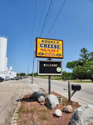 Kugel's Cheese Mart