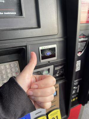 Contactless at the pump works!