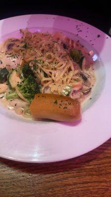 Seafood linguine