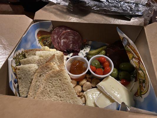 Charcuterie box to go