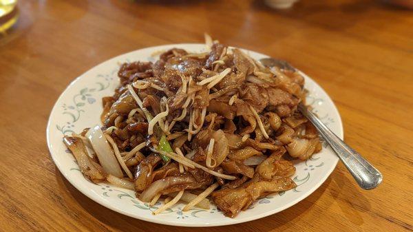 Stir fry beef noodles