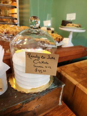 Cake in a cloche!