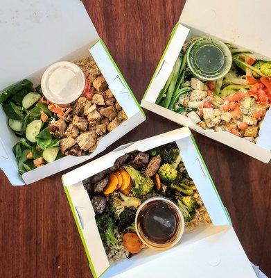 So healthy and so good. Love the boxed meals. Greek with chicken, skinny with tofu, teriyaki with beef.