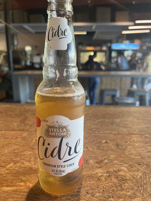 Stella cider - BEST HARD CIDER EVER IF YOU LIKE TART DRINKS PLS GET THIS