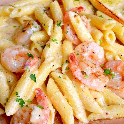 Shrimp Alfredo Pasta