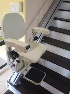 Straight Stairlift