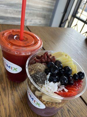 Crimson juice with ginger  Açaí Guava bowl w/ flax + chia seeds, goji berries, fruit