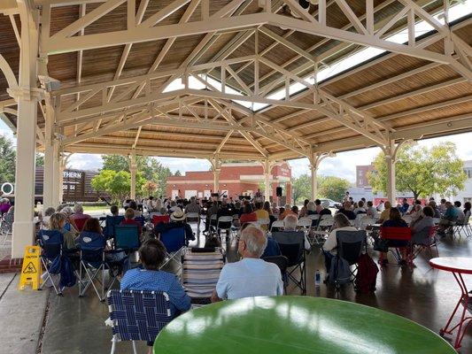 Harris Pavilion