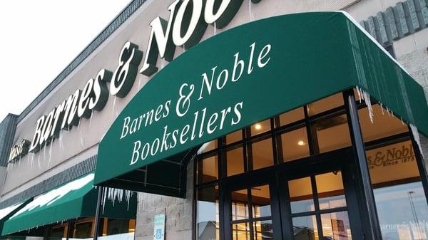 Barnes & Noble Bookstore