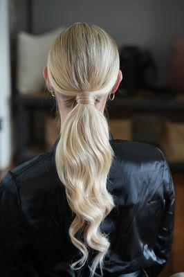 Pony tail updo