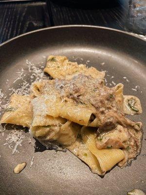 Pappardelle ai funghi.