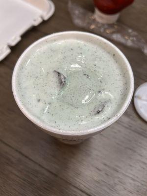 Oreo mint shake