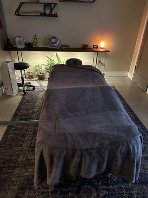 Massage table