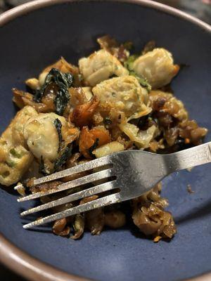 Chicken dumplings with spinach and carrots