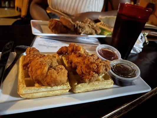 Chicken & Waffles