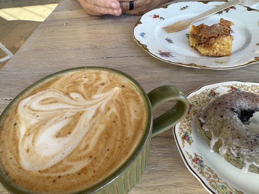 Snickerdoodle latte with a blueberry donut. The food is really good.  It's a very nice, clean place with plenty of seating.