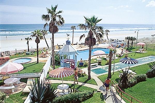 Spacious OceanFRONT Pool Deck