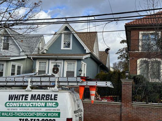 Shingle roof repair company in Brooklyn White marble construction inc