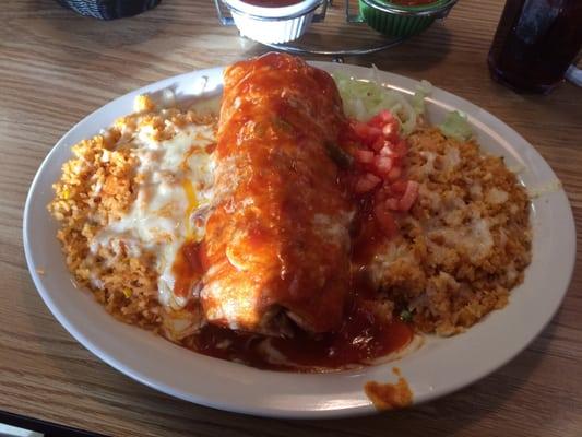 Large Chimichanga with so-so red sauce.