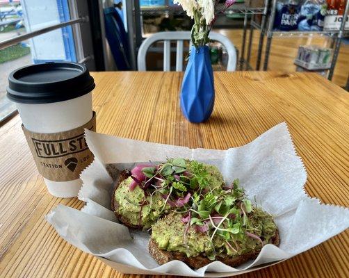 Green Latte & Avocado Toast