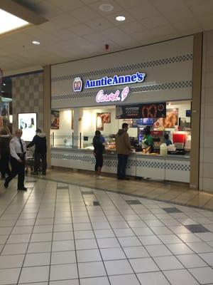 Brockton Auntie Anne's -- Westgate Mall : 200 Westgate Drive, Brockton          Storefront