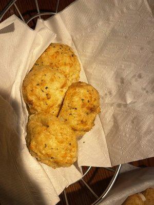 Cheddar Bay Biscuits (each)