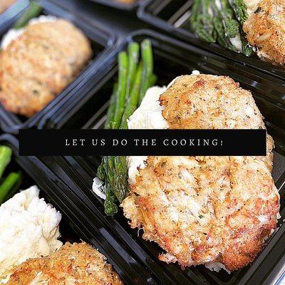 Maryland crab cakes meal prep