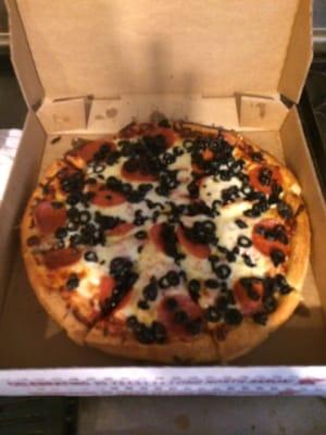 Large pepperoni & olive