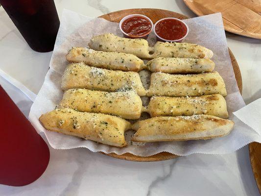 Garlic breadsticks