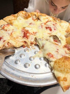 Meatball ricotta pizza