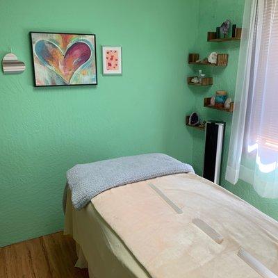 Clean and Refreshing Reiki Room