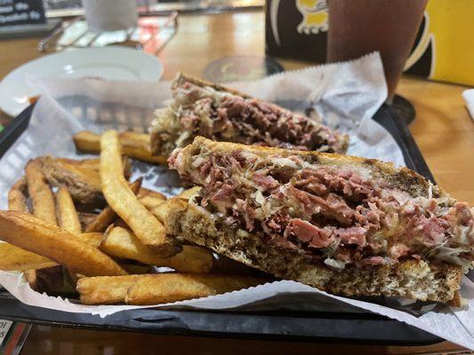 Reuben sandwich