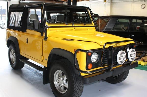 We Service Land Rover Defender Automobiles