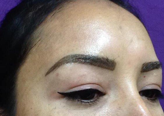 Solid Microshading and Eyeliner right after procedure...