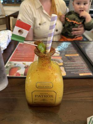 Frozen patron mango margarita! Five stars!