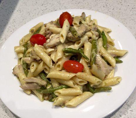 Penne Pasta With String Beans, Baby Chicken Shawarma And Spicy Cilantro-mayo Sauce... $13.00