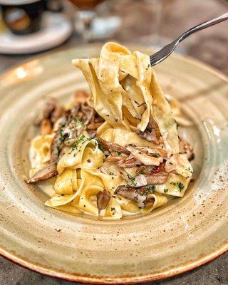 WILD MUSHROOM PAPPARDELLE - Fresh wild mushrooms, thyme, parmigiano. IG: foodie.maps