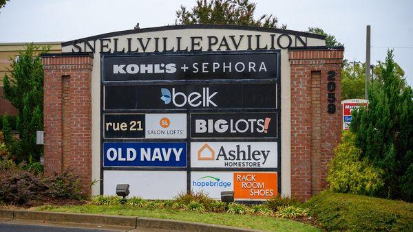 Pylon Signage with Rack Room Logo (If Applicable)