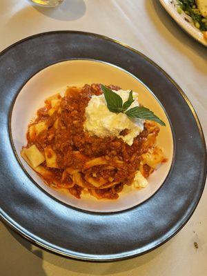 Pappardelle bolognese