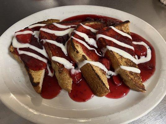 Berry stuffed French toast