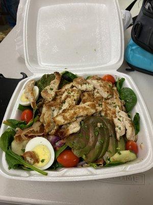 Grilled chicken avocado salad (not as advertised on the menu)