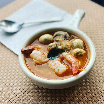 Small Tom yum shrimp .